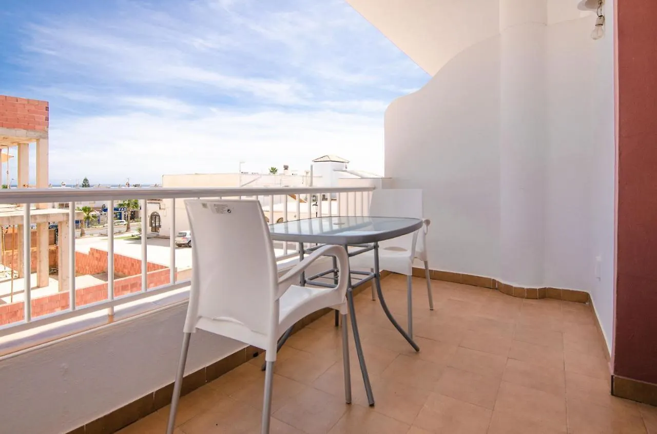 Guest house Hostal Manolo Garrucha