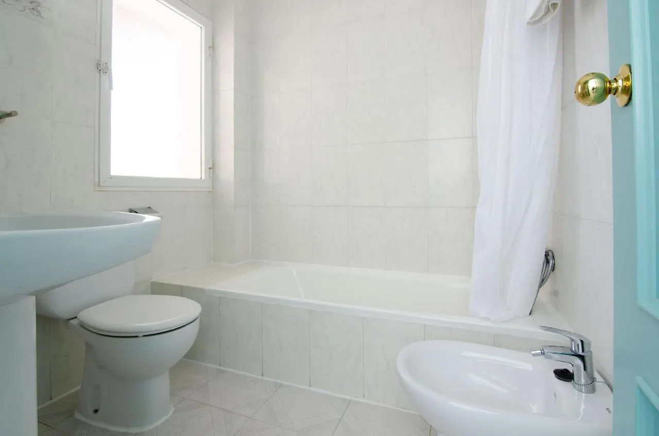 Hostal Manolo Garrucha