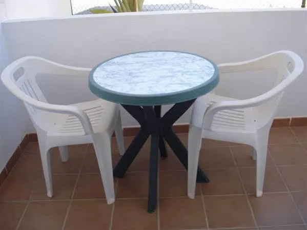 Hostal Manolo Garrucha 2*,